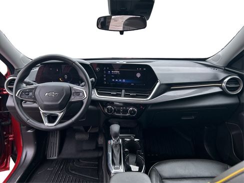 Used 2024 Chevrolet Trax ACTIV image 27