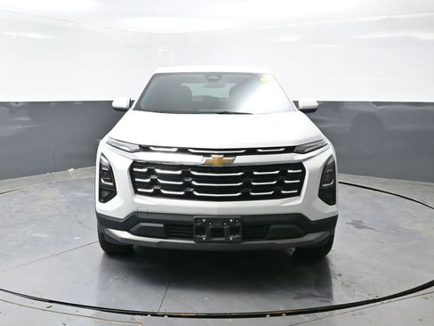 Used 2025 Chevrolet Equinox LT image 10