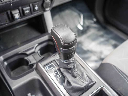 Used 2023 Toyota Tacoma TRD Off-Road AWD/4WD image 30