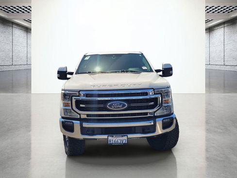 Used 2021 Ford F250 Lariat w/ Lariat Value Package AWD/4WD image 4
