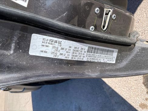 Used 2019 Jeep Cherokee Trailhawk w/ Cold Weather Group image 36