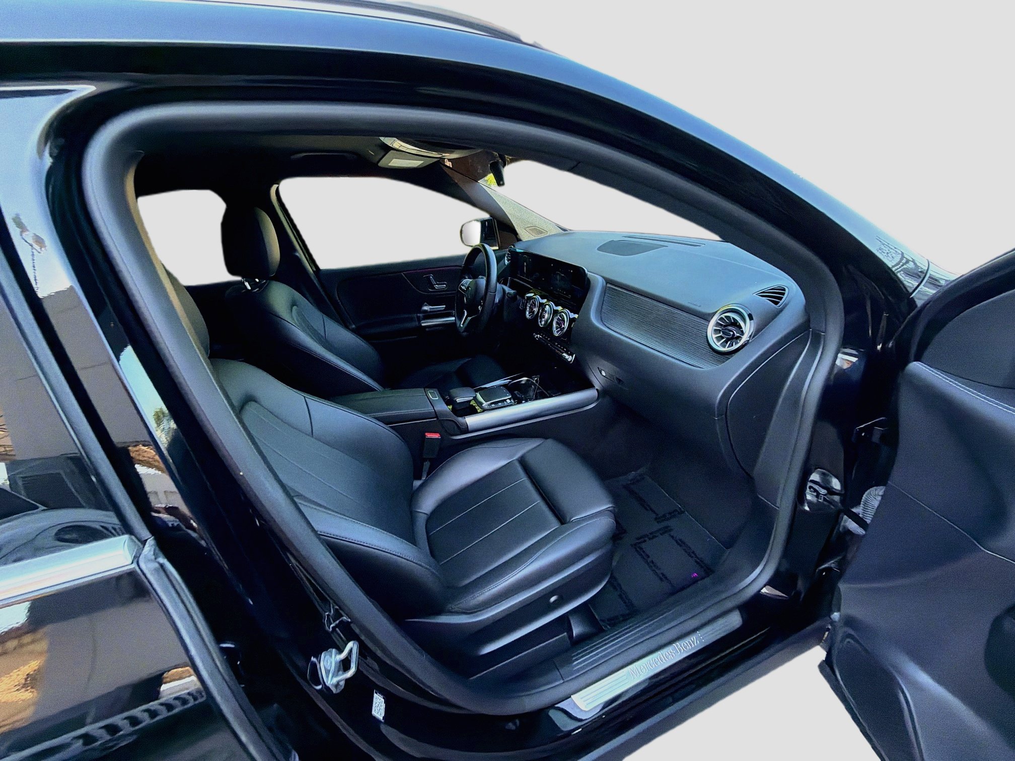 Used 2023 Mercedes-Benz GLA 250 image 29