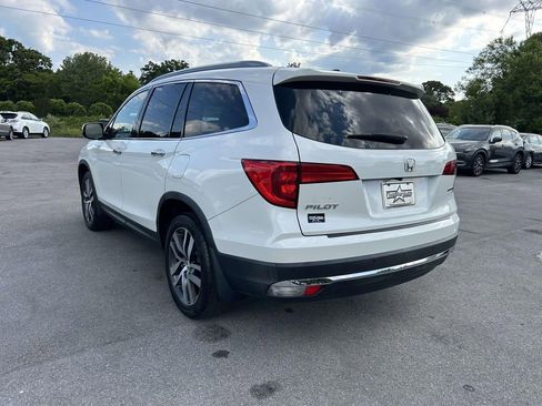 Used 2017 Honda Pilot Touring image 5