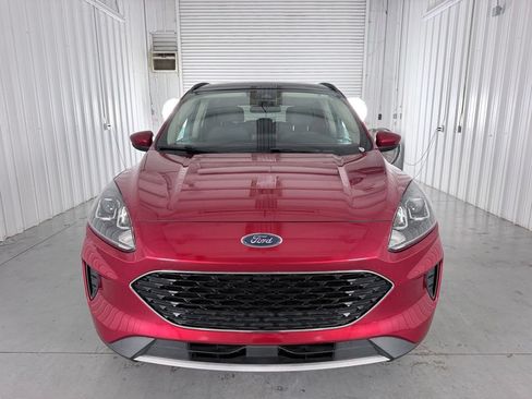 Used 2020 Ford Escape SE FWD image 2