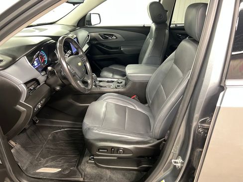 Certified 2020 Chevrolet Traverse Premier w/ LPO, Floor Liner Package AWD/4WD image 13