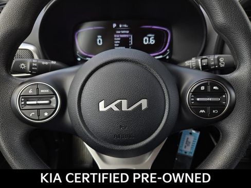 Certified 2025 Kia Soul LX w/ LX Technology Package FWD image 27