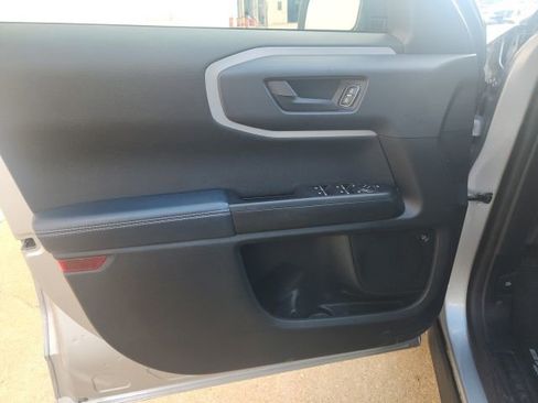 Used 2021 Ford Bronco Sport Outer Banks w/ Outer Banks Package (96D) image 27