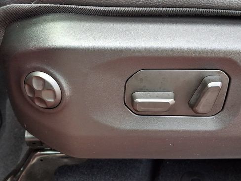 Used 2025 Jeep Gladiator Sport AWD/4WD image 26