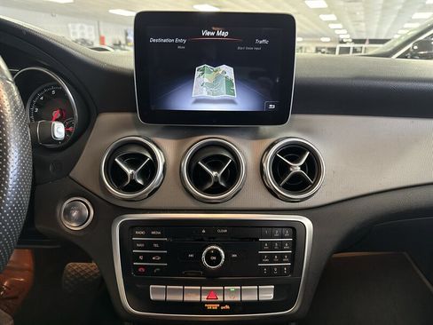 Used 2019 Mercedes-Benz GLA 250 image 29