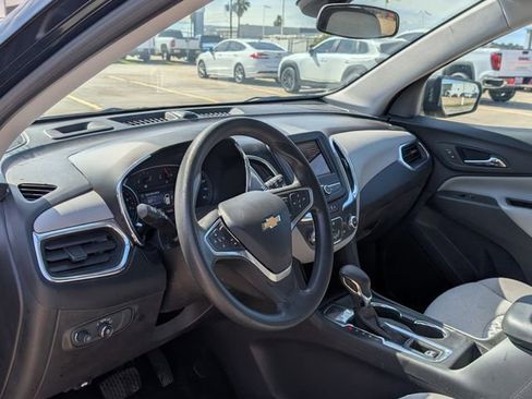 Used 2023 Chevrolet Equinox LS w/ LS Convenience Package image 12