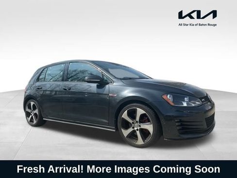 Used 2017 Volkswagen GTI S image 1