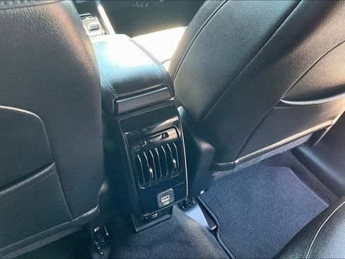 Used 2025 Jeep Compass Limited AWD/4WD image 12