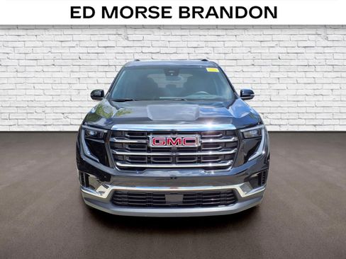 Used 2025 GMC Acadia Elevation FWD image 2