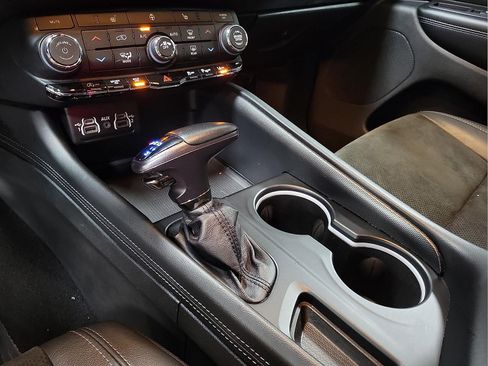 Used 2022 Dodge Durango GT AWD/4WD image 19