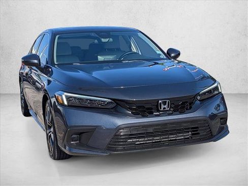 Certified 2024 Honda Civic EX-L image 3