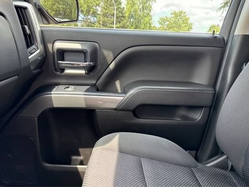 Used 2018 Chevrolet Silverado 1500 LT w/ All Star Edition AWD/4WD image 20