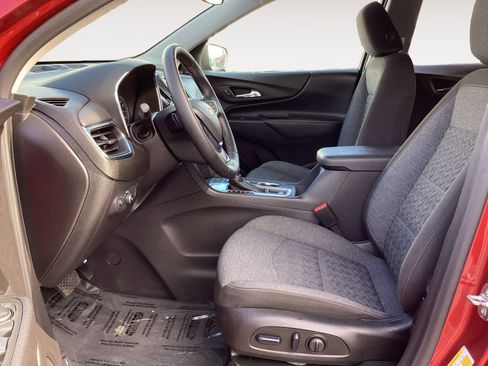 Used 2024 Chevrolet Equinox LT image 27