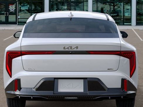 New 2025 Kia K4 GT-Line Turbo image 13