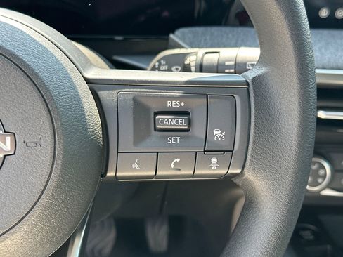 New 2026 Nissan Kicks S image 24