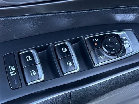 Certified 2025 Kia Sorento EX AWD/4WD image 14