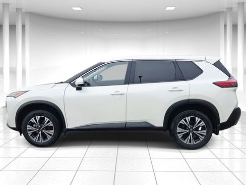 Used 2023 Nissan Rogue SV AWD/4WD image 6