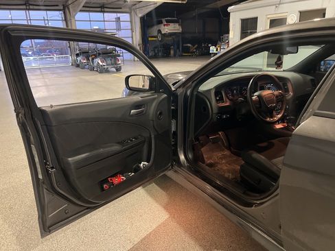 Used 2023 Dodge Charger GT w/ Blacktop Package image 5