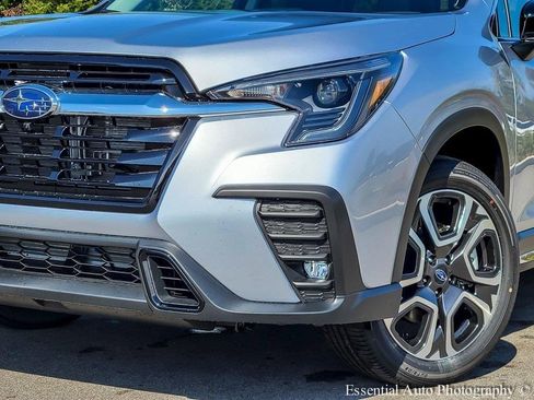 New 2025 Subaru Ascent Limited w/ Popular Package #2 image 3