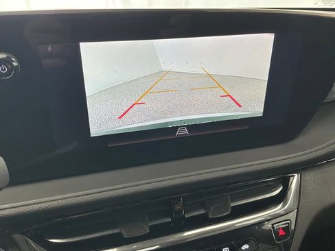 New 2026 Buick Envista Avenir FWD image 22