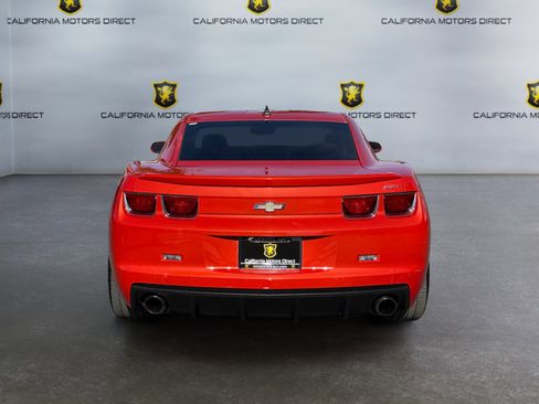 Used 2010 Chevrolet Camaro SS w/ RS Package RWD image 4