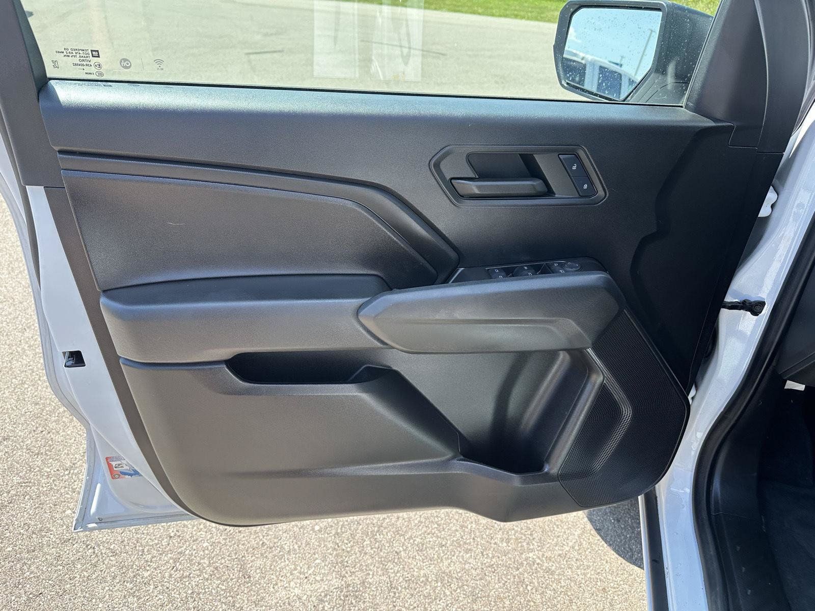 Certified 2024 Chevrolet Colorado Trail Boss w/ Advanced Trailering Package AWD/4WD image 13