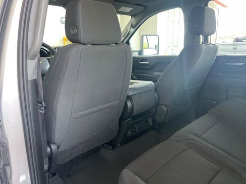 Used 2023 Chevrolet Silverado 2500 LT AWD/4WD image 33