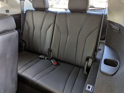 Used 2023 Acura MDX SH-AWD w/ Advance Package image 32