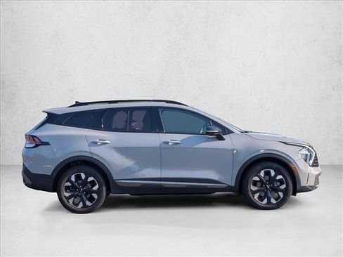 Used 2023 Kia Sportage X-Line w/ X-Line Premium Package AWD/4WD image 4