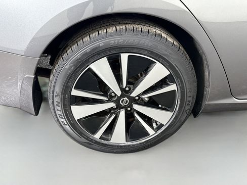 Used 2021 Nissan Altima 2.5 SV image 33