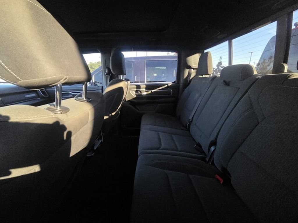 Used 2022 RAM 1500 Big Horn AWD/4WD image 4