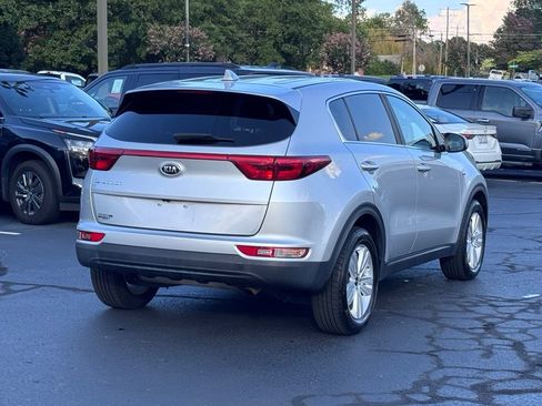 Used 2018 Kia Sportage LX AWD/4WD image 15