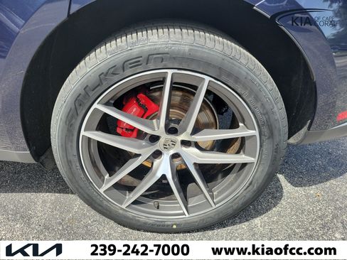 Used 2022 Porsche Macan S AWD/4WD image 5