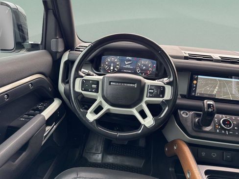 Used 2022 Land Rover Defender 110 X-Dynamic SE image 33