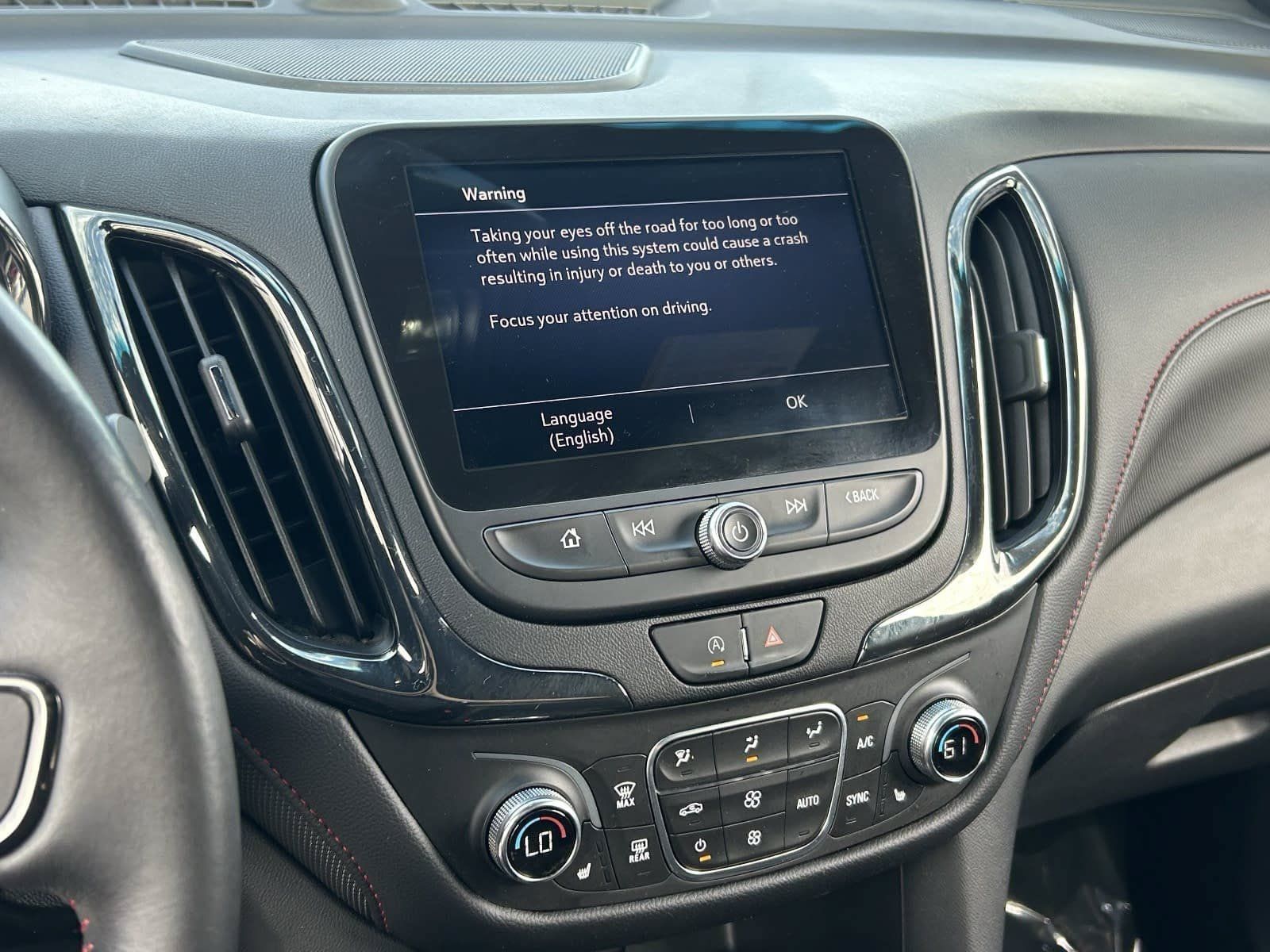Used 2022 Chevrolet Equinox RS w/ RS Leather Package FWD image 30