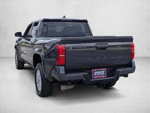 Used 2025 Toyota Tacoma SR5 RWD image 8