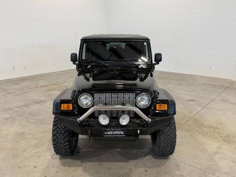 Used 2005 Jeep Wrangler Unlimited Rubicon AWD/4WD image 4