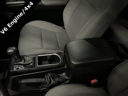 Used 2022 Toyota Tacoma SR5 image 27