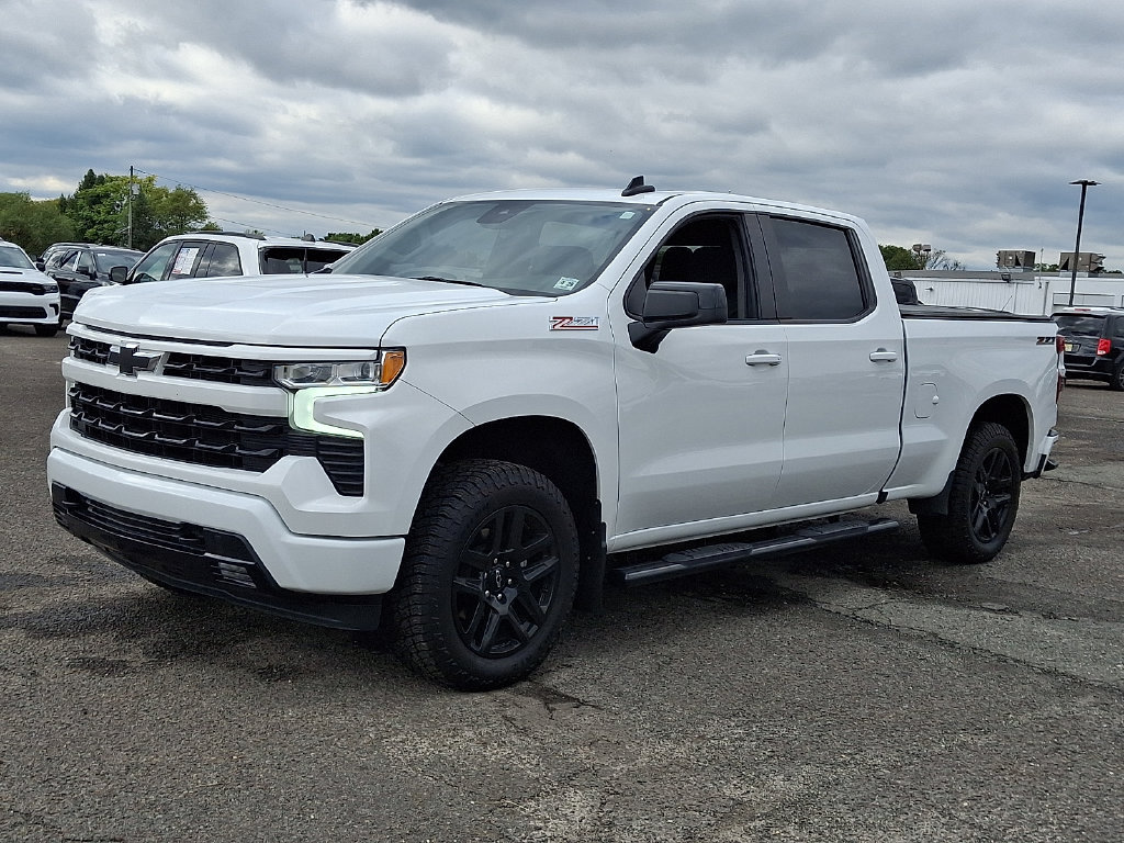 Used 2024 Chevrolet Silverado 1500 RST w/ Convenience Package II AWD/4WD image 6