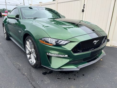 Used 2022 Ford Mustang GT Premium w/ Equipment Group 401A RWD image 2