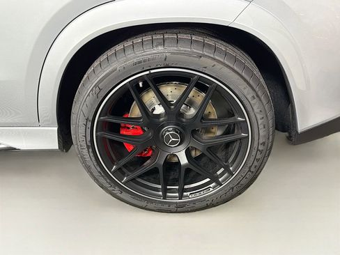 New 2026 Mercedes-Benz GLE 63 AMG S image 34
