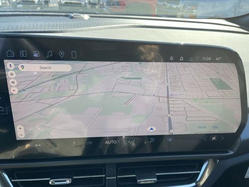 New 2026 Chevrolet Equinox EV LT w/ LPO, All-Weather Mat Package FWD image 18