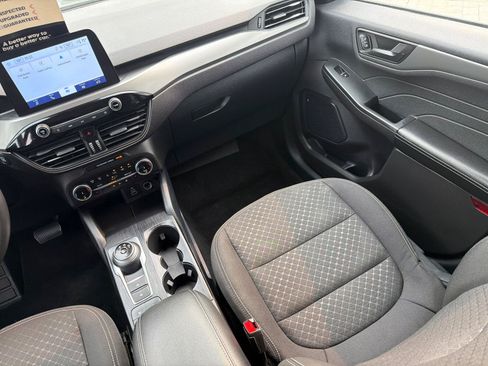 Used 2024 Ford Escape Active AWD/4WD image 21