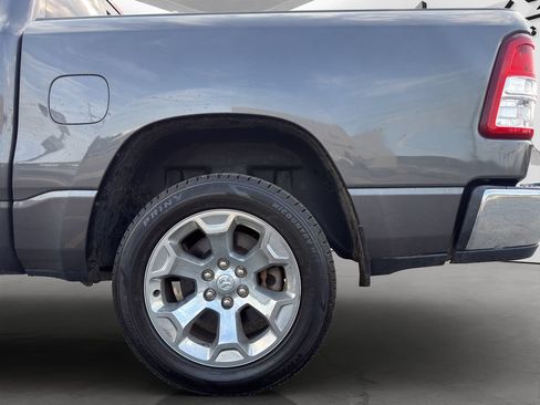 Used 2019 RAM 1500 Big Horn AWD/4WD image 23