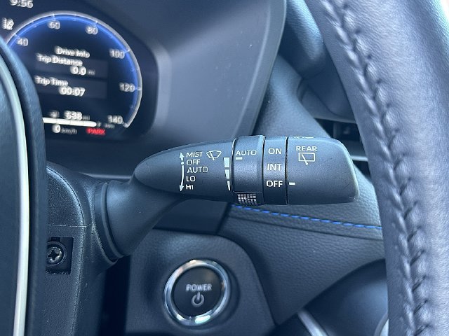 Used 2025 Toyota RAV4 XSE w/ Advanced Technology Package AWD/4WD image 28