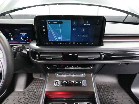 Used 2025 Lincoln Aviator Reserve w/ Jet Appearance Package image 35